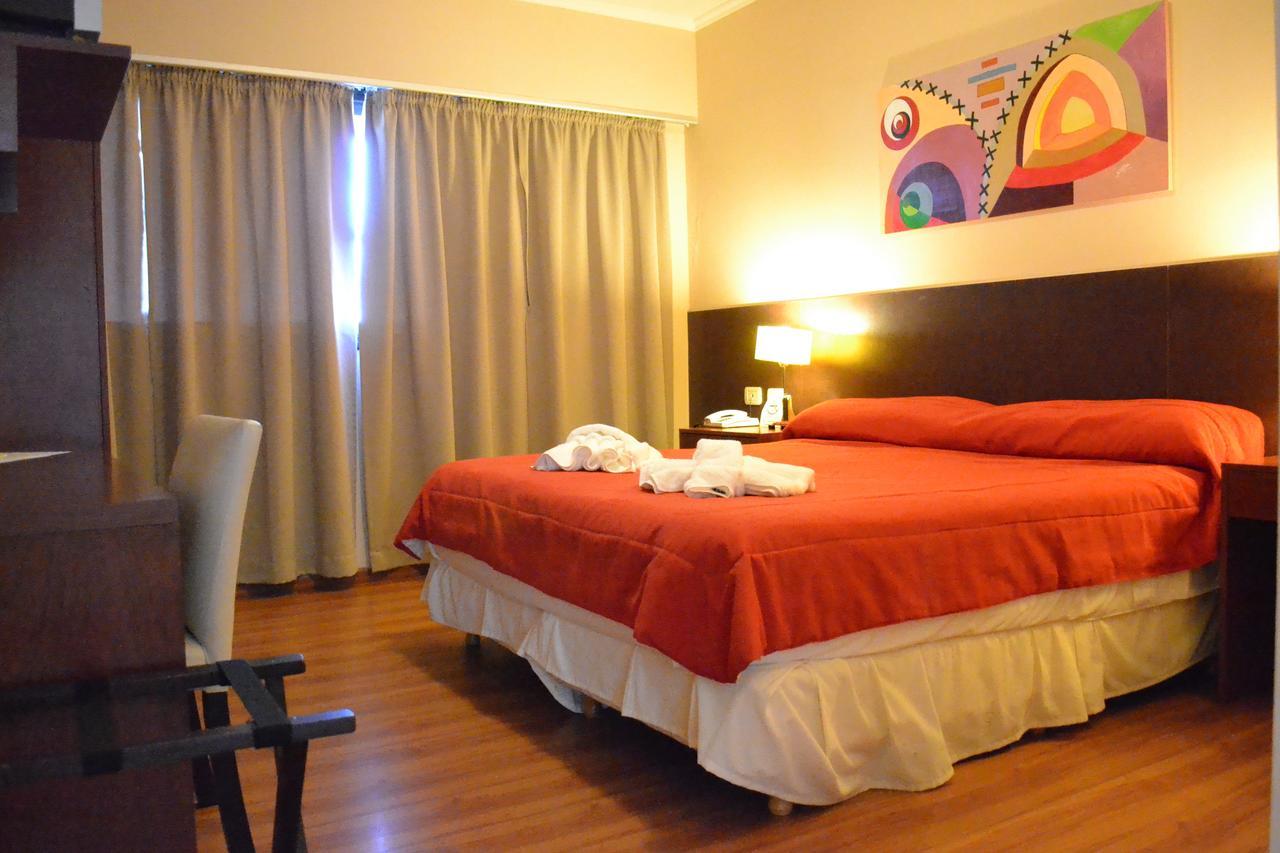 Hotel Portal Del Este Marcos Juarez Exteriér fotografie