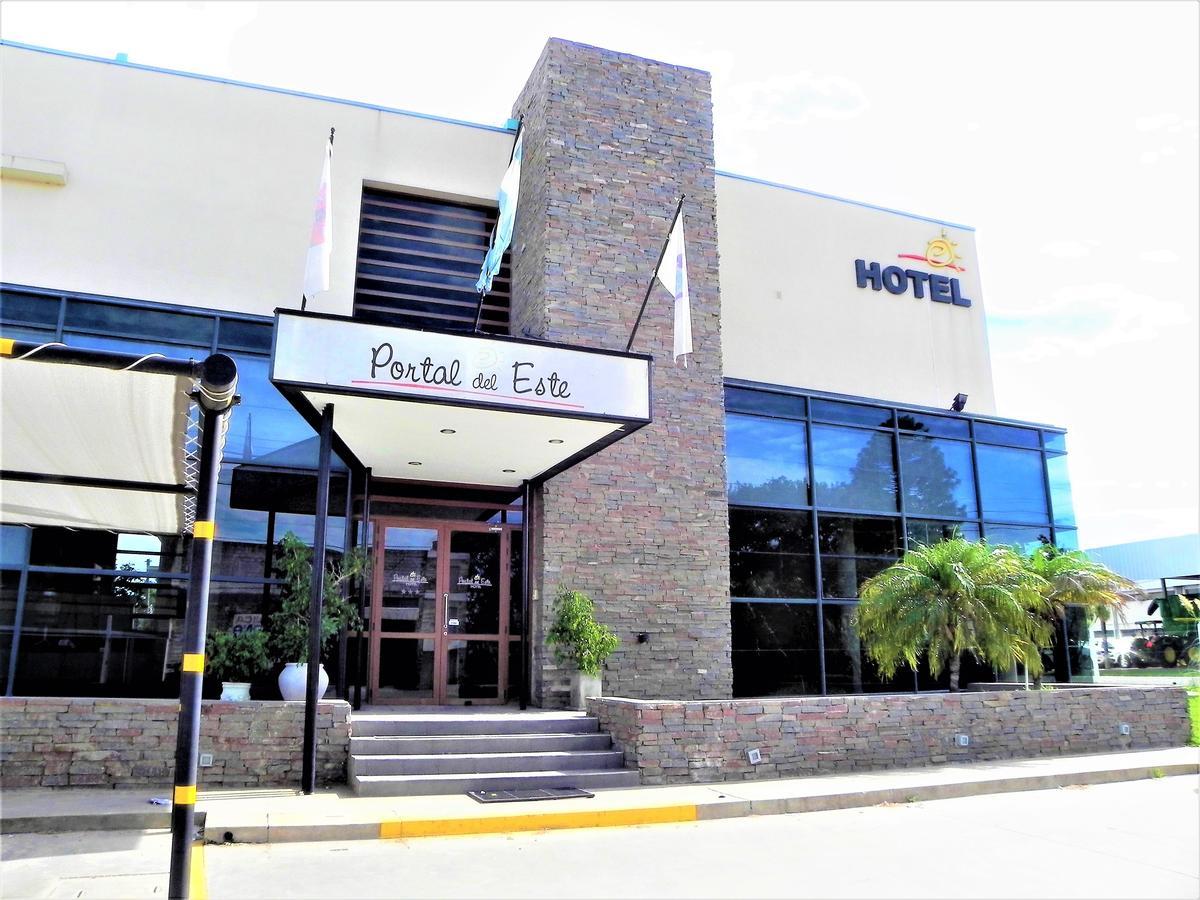 Hotel Portal Del Este Marcos Juarez Exteriér fotografie